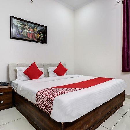 Oyo 38208 Hotel Prakash Kunj Deluxe Lucknow Exterior photo