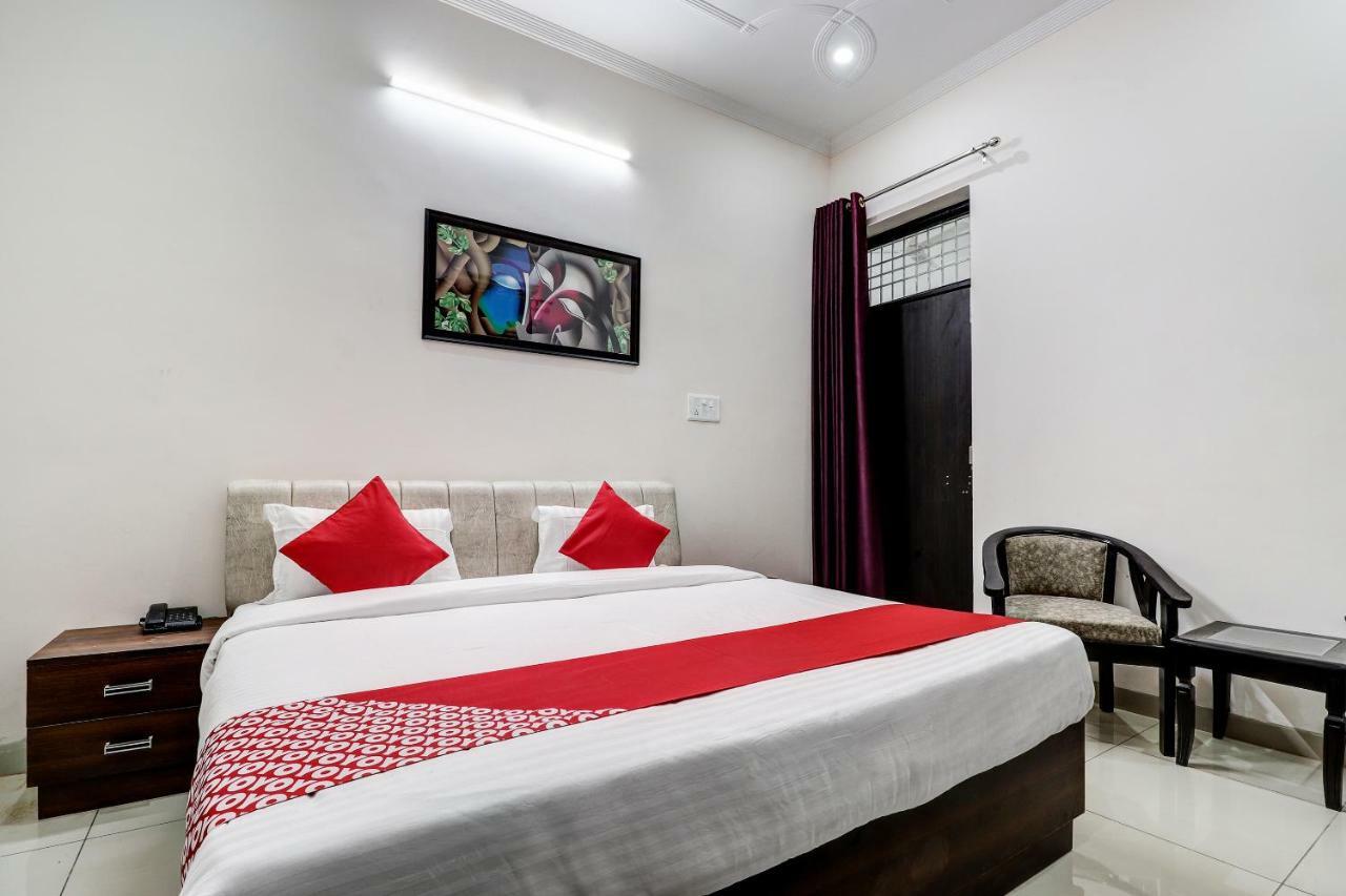 Oyo 38208 Hotel Prakash Kunj Deluxe Lucknow Exterior photo